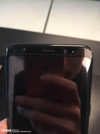 Samsung Galaxy S8 leaked shots