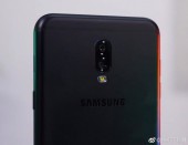Galaxy J7+
