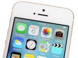 A peek above the screen - Apple iPhone SE review