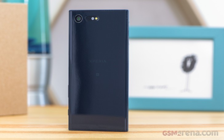 Sony Xperia X Compact review