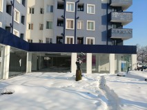 Zoom: 1x (27mm-equiv.) • ~3x (78mm-equiv.) • 4x (108mm-equiv.) - LG V20 vs. Huawei Mate 9 review