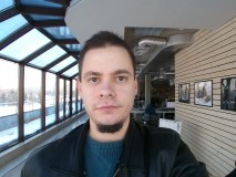 LG V20 (5MP, narrow) - LG V20 vs. Huawei Mate 9 review