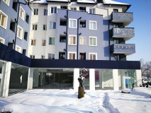 Zoom: 1x (27mm-equiv.) • ~3x (78mm-equiv.) • 4x (108mm-equiv.) - LG V20 vs. Huawei Mate 9 review