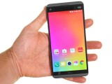 LG V20 in the hand - LG V20 vs. Huawei Mate 9 review