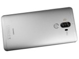 Fingerprint readers on the back - LG V20 vs. Huawei Mate 9 review
