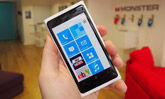 White Lumia 800 hands on
