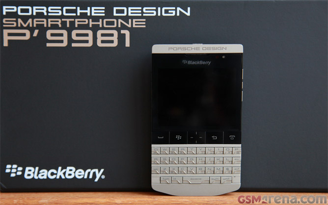 The PorscheBerry and its box