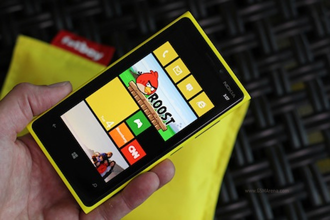 nokia lumia 920 yellow