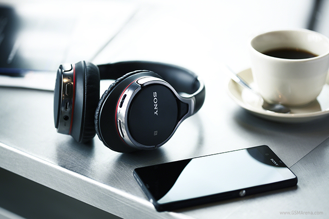 Sony MDR 10RBT wireless over ear Bluetooth headphones review