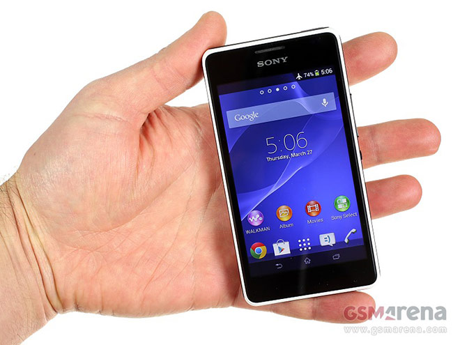 anger interior Booth Sony Xperia E1 hands-on