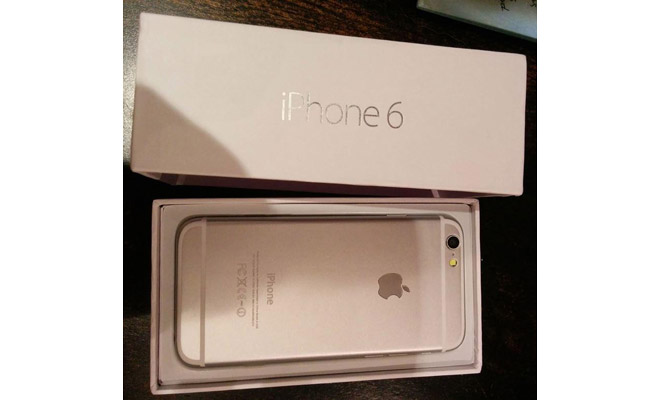 iphone 6 silver box