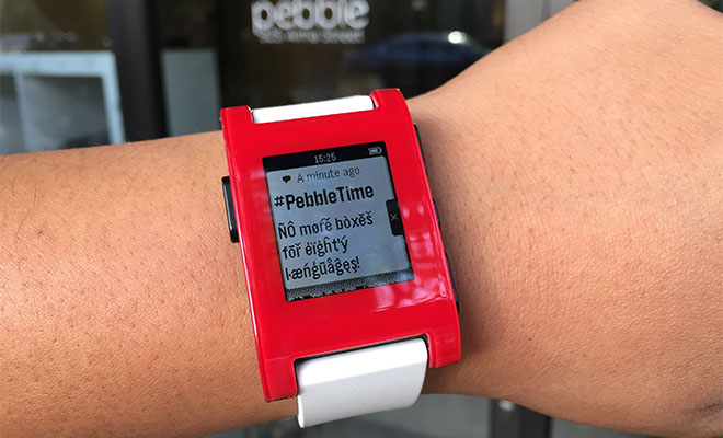 Pebble gets an update and now in 80 languages