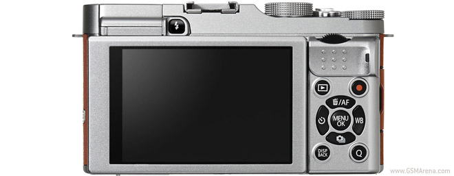 Fujifilm X-A2 adds more “selfie” to the X-A1 compact system camera