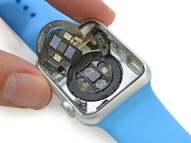 iFixit tears down Apple Watch to reveal Taptic Engine, tiny components
