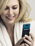 Sony Ericsson signs with Maria Sharapova