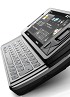 XPERIA X1 dresses up with a new thumbable interface panel