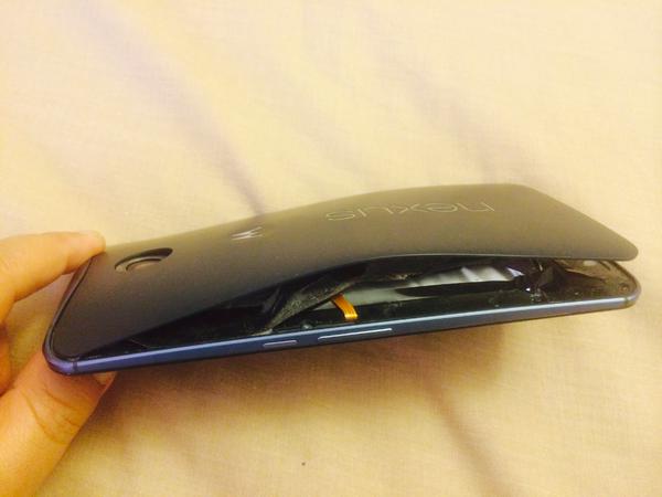 Google Nexus 6 battery swells and explodes - GSMArena.com news