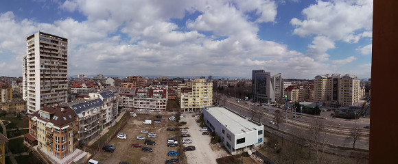 Galaxy S6 vs. One M9