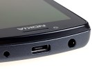 Nokia 700