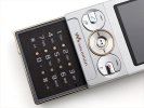 Sony Ericsson W715