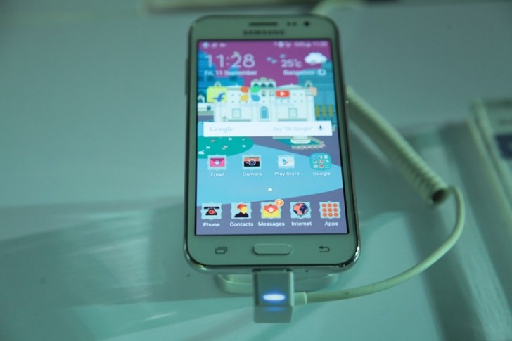 Budget Minded Samsung Galaxy J2 Officially Announced Gsmarena Com News