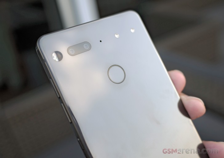 Essential Phone gets a camera-boosting update