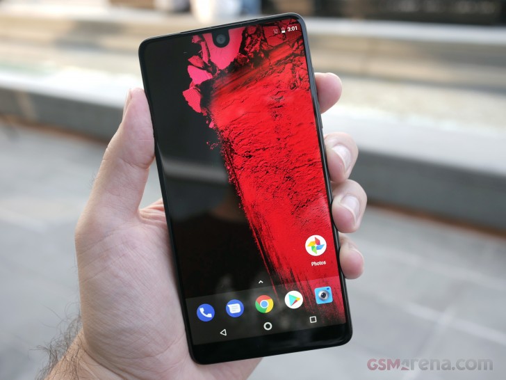 Essential PH-1 gets its price slashed in Canada