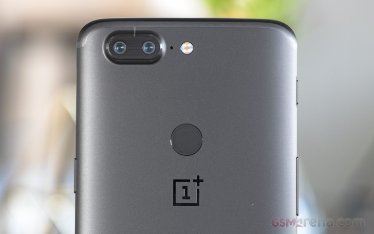 How the OnePlus 5T secondary camera works