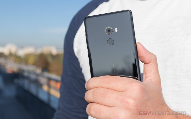Xiaomi Mi Mix 2 arrives in the Netherlands