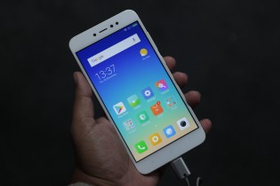 Xiaomi Redmi Y1 front