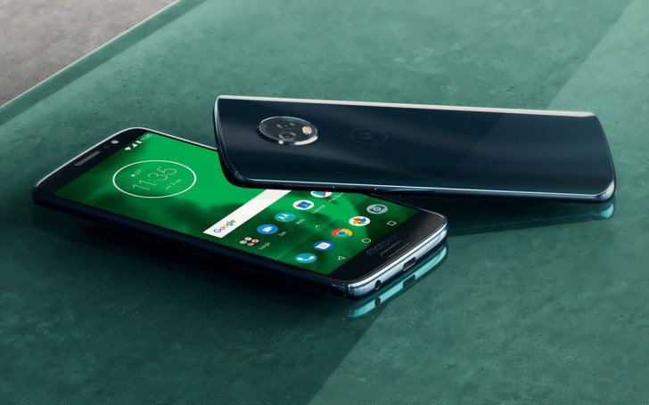 Moto G6 Front and Back