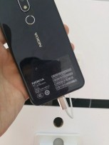 Nokia TA-1099 vu dans le coin infÃ©rieur gauche du panneau arriÃ¨re