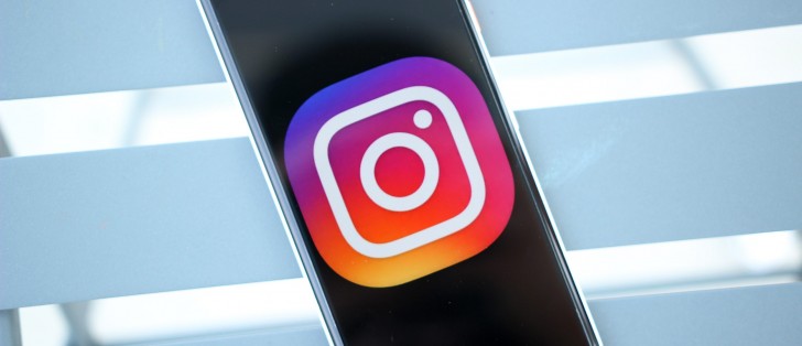 How to turn off instagram green dot activity status