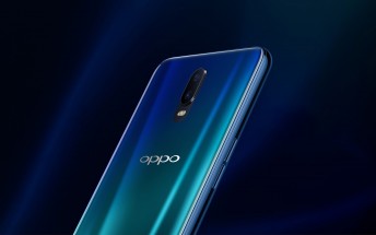 Oppo R17 hands-on video shows under-display fingeprint scanner in action Oppo R17 hands-on video shows under-display fingeprint scanner in action