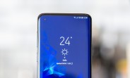 Samsung Galaxy S10 + is playing the 20 Mate Pro on AnTuTu