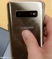 Samsung Galaxy S10+ unboxing (maybe)