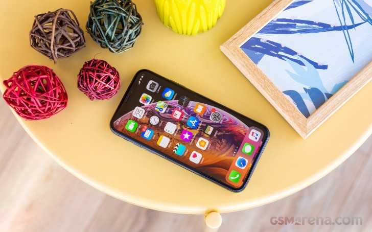 Deal: Save $100 or $150 when you buy an iPhone XS, XS Max, or XR for Verizon or Sprint ...