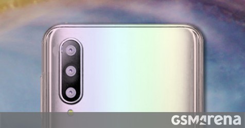 Samsung Galaxy A50 in Prism White photographed in the wild - GSMArena.com news