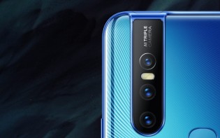 vivo V15 official slides