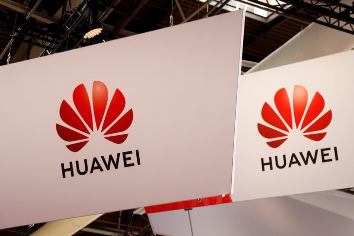 Huawei puts Honor above Android at new smartphone launch