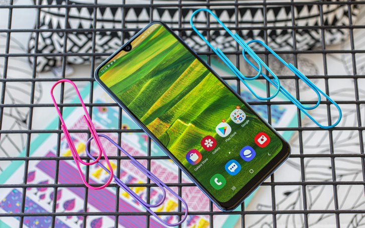 Samsung Galaxy A30 in for review