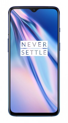 OnePlus 7 in Mirror Blue