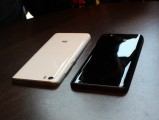 Xiaomi Mi 5 next to the Xiaomi Mi 5 Pro - MWC2016 Xiaomi Mi 5 review