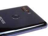 Glossy back. - Archos Diamond Omega review