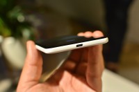 No headphone jacks on the new Pixels - Google Pixel 2 hands-on review
