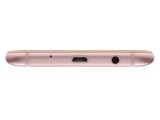 The bottom isn't - Samsung Galaxy J7 Pro review
