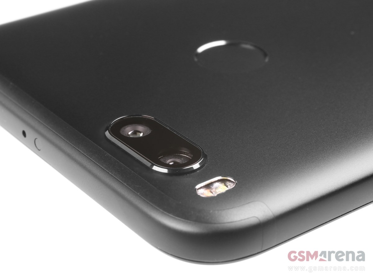 Xiaomi Mi A1 pictures, official photos