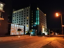 Low-light samples, AI on - f/1.8, ISO 1250, 1/13s - Huawei Mate 20 lite review