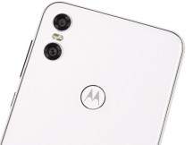 Back side - Motorola One review
