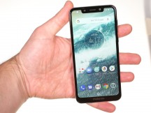 Motorola One in the hand - Motorola One review